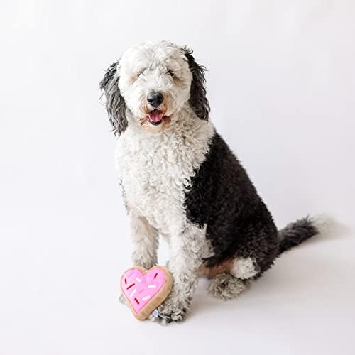 Midlee Pink Heart Sugar Cookie Dog Toy Grande