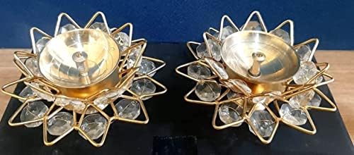 Golden Metal Floral Light Teller Ttelder de 8 Titular de vela de 8 tabela Metal Metal Elegante Titular T-Light para | Decoração de casa | Item de decoração de ano novo de Natal por SS-International