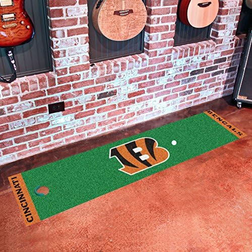 Fanmats 9007 Cincinnati Bengals colocando o tapete verde - 1,5 pés. x 6 pés.