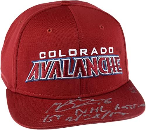 Mikko Rantanen Colorado Avalanche Fanatics Autografed Brand Cap com a inscrição 1ª NHL Hat Trick 28/02/17 - 17 de uma