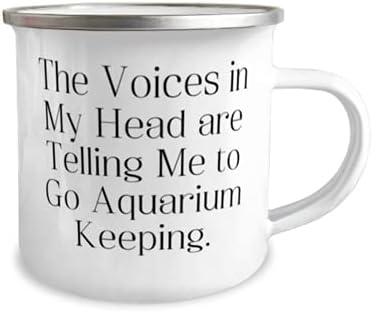 As vozes na minha cabeça estão me dizendo para ir a um aquário. Aquário Mantendo a caneca de 12 onças de campista, aquário sarcástico Mantendo presentes, para amigos