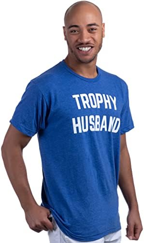 Marido troféu | Dadro engraçado piada de humor para o marido, marido, marido dizendo uma camiseta fofa de homens homens