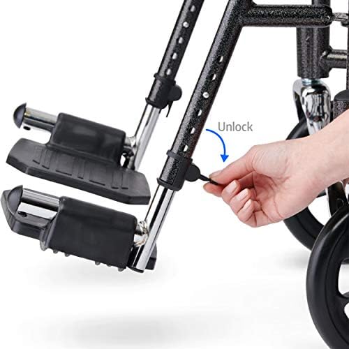 Cadeira de rodas de transporte de aço Medline, cadeira de transporte dobrável com rodas de 8 polegadas, apoios de braços de comprimento total e apoios para os pés para longe, assento de 19 polegadas de largura