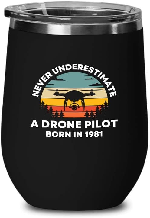 Drone Pilot Black Wine Tumbler 12oz - Piloto de drones nascido em 1983 - Drone Pilots Aviation RC Quadcopter Operator