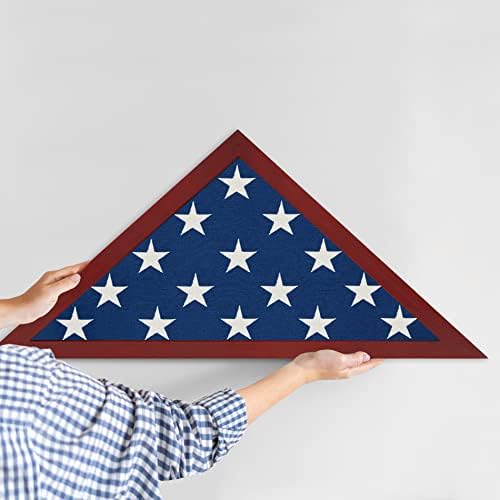 AmericanFlat Large Bandle Box Exibir para a bandeira do enterro - se encaixa em uma bandeira de bandeira de 5 'x 9,5' dobrada bandeira de bandeira militar de exibição - suporte da bandeira do triângulo com montagem na parede e frente de plexiglasse polida