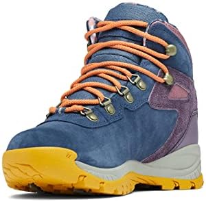 Columbia Women's Newton Ridge Plus à prova d'água Desert Night Shoe