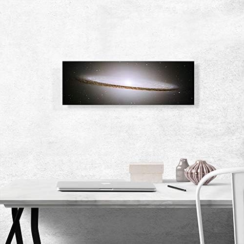 ArtCanvas Sombrero Galaxy Hubble Telescope Messier 104 Impressão de arte panorâmica de tela - 36 x 12