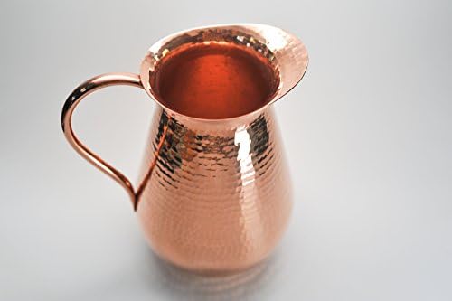 A jarra de água de cobre Sertodo com alça de cobre, 76 onças, martelada à mão, de cobre puro