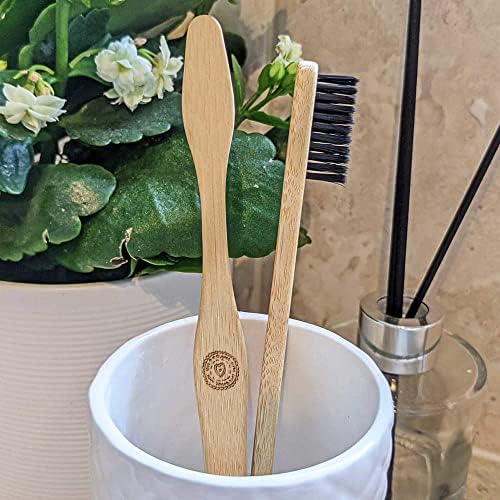 Azeeda 'Mão feita com amor' escova de dentes de bambu