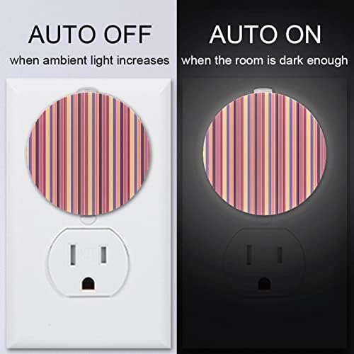 2 Pacote de plug-in Nightlight LED Night Light com Dusk-to-Dawn para o quarto de crianças, viveiro, cozinha, corredor colorido de listras rosa padrão