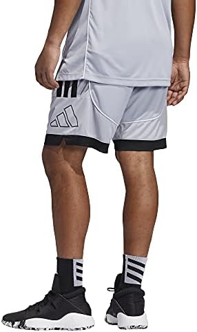 Criador masculino da Adidas 365 shorts