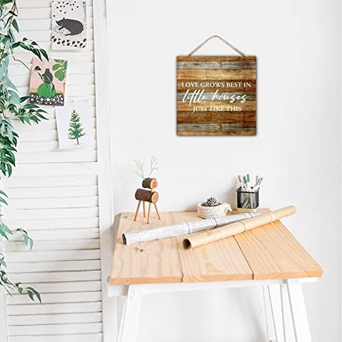 Sign de madeira de madeira citações inspiradoras tema caseira o amor cresce melhor em pequenas casas, como esta citações da Bíblia Placa de madeira pendurada na parede para varanda sala de cozinha de cozinha decoração de café 12x12in