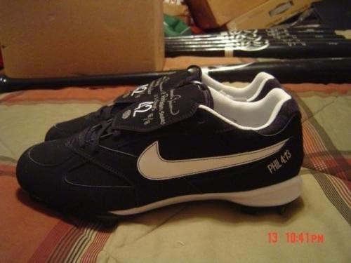 New York Yankees Mariano Rivera assinou estatísticas de carreira 42 Nike Cleats Steiner 8/8 - outro jogo usou itens autografados